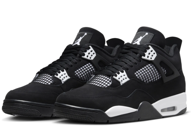 Air Jordan 4 Retro 'White Thunder' (FQ8138-001)